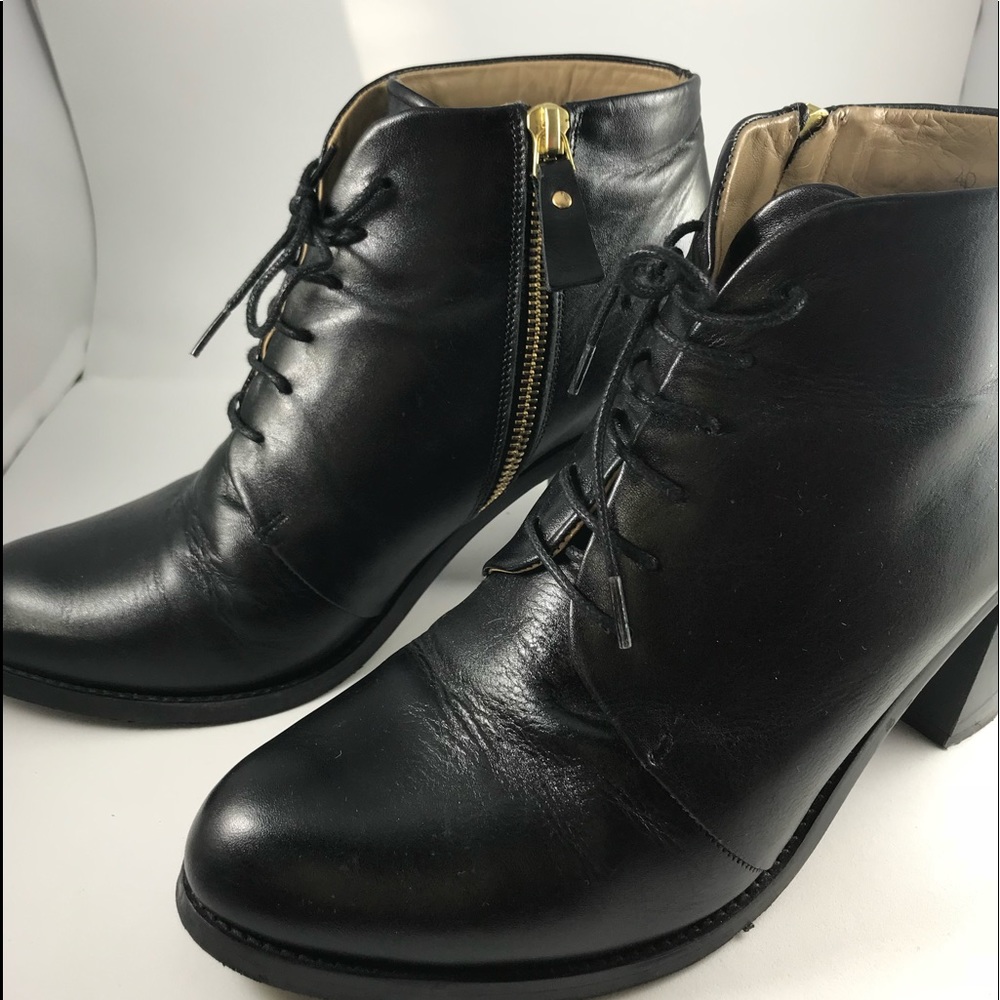 OFFICINA Booties